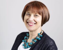 Fiona Baker headshot